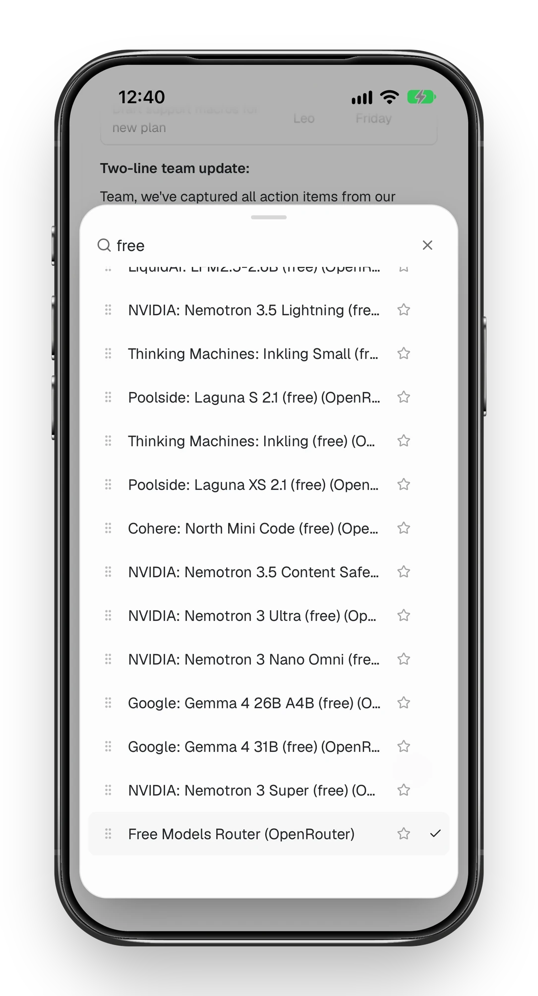 The Foxl iPhone app's model sheet, searched for free. It lists the computer's free OpenRouter models, such as Nemotron 3 Ultra, Gemma 4 31B and Laguna, each marked (free), and at the bottom Free Models Router (OpenRouter) with a check mark.