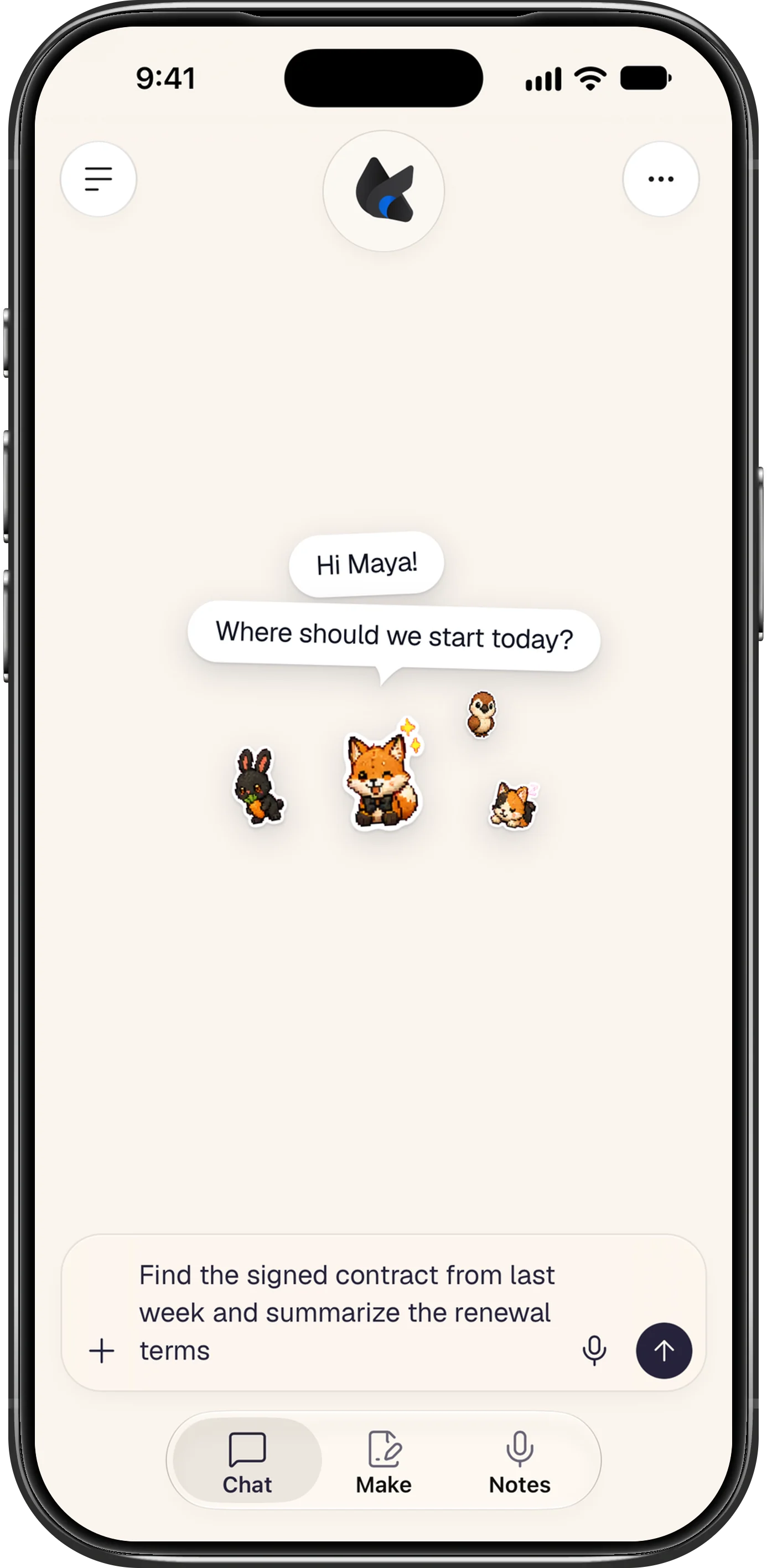 محادثة جديدة في تطبيق iPhone تحت تحية Foxl وحيواناته الأليفة، وفي شريط الرسائل المستدير طلب مكتوب: زر + على اليسار، والميكروفون وزر إرسال مستدير على اليمين، فوق شريط التبويبات بتبويباته «Chat» و«Make» و«Notes».